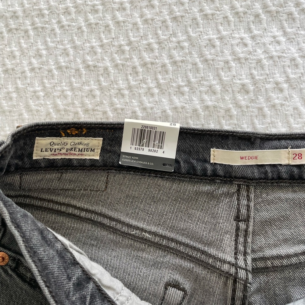 Levi's wedgie Women's Jeans size 28 New - Picture 7 of 14